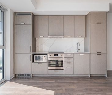 For Lease - 10 Honeycrisp Crescent Unit# 1708, Vaughan, Ontario - Photo 3