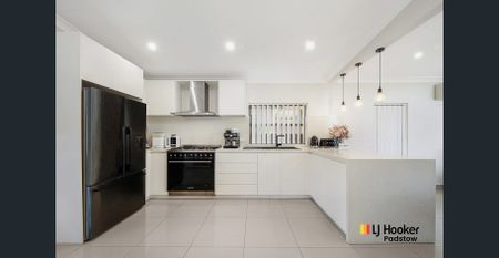 Fully Renovated 3-Bedroom Home in Quiet Cul-de-Sac - Photo 2