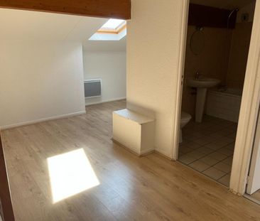 Location Appartement 4 pièces 79m² JOYEUSE 07260 - Photo 6