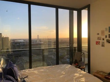 “Amazing View, Amazing Lifestyle Semi-Furnished Apartment” - Photo 5