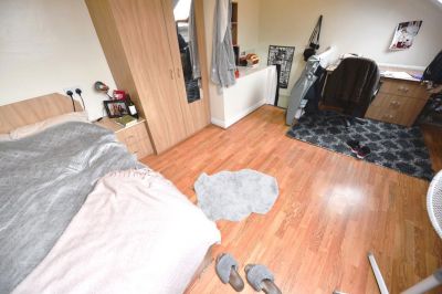 3 bedroom House in Thornville Terrace, Leeds - Photo 4