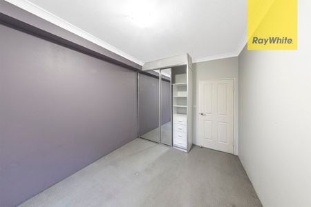 Quality Two-Bedroom Apartment with Parkside Appeal in Desirable Westmead - Photo 4