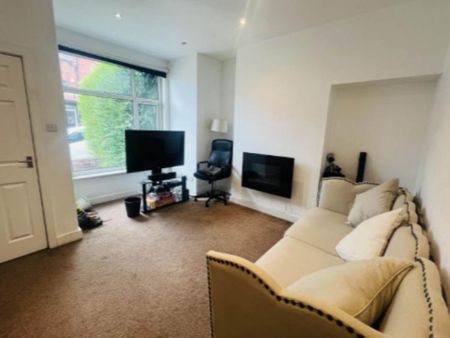 1 bedroom in a house share to rent - Photo 4