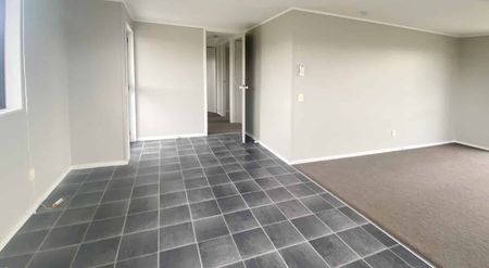 Warm & Sunny Two Bedroom Home - Photo 3