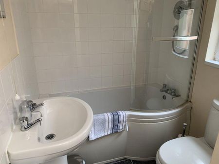 2 bedroom cottage to rent - Photo 5