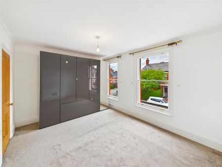 3 bedroom terraced house to rent - Photo 3