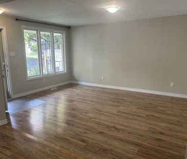 For Lease - 27 Gatineau Crescent, London South, Ontario - Photo 2