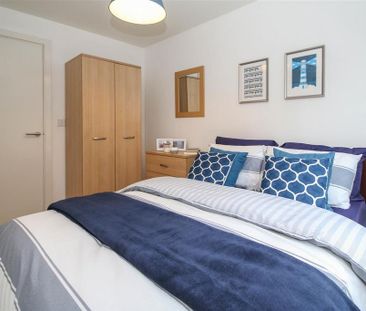 2 bedroom apartment to rent - Photo 4