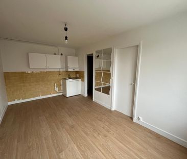 Location Appartement 2 pièces 28m² L HAY LES ROSES 94240 - Photo 5