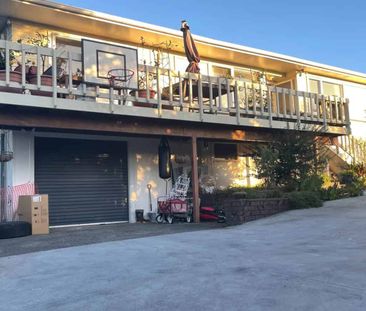 4 Bedroom Family Home In Coastal Beach Haven - Photo 3