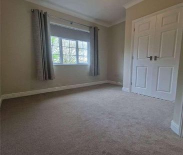 Knights Place, St. Leonards Road, Windsor, SL4 - Photo 5