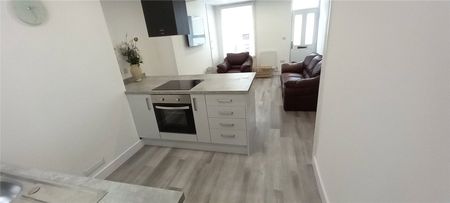 Albert Street, Bangor, Gwynedd, LL57 - Photo 2