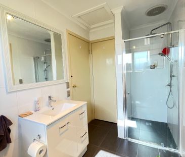 Thomastown - Photo 2