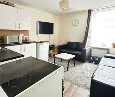 1 bedroom studio to rent Cardigan Street, Luton, Bedfordshire, LU1 - Photo 1