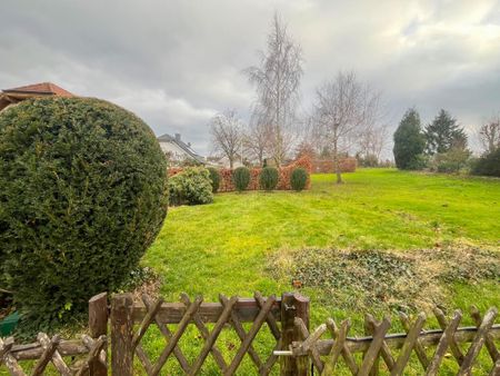 Solides, unterkellertes Einfamilienhaus mit optionalem Stellplatz zur Miete! - Photo 5