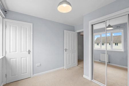 4 bedroom terraced house to rent - Photo 4