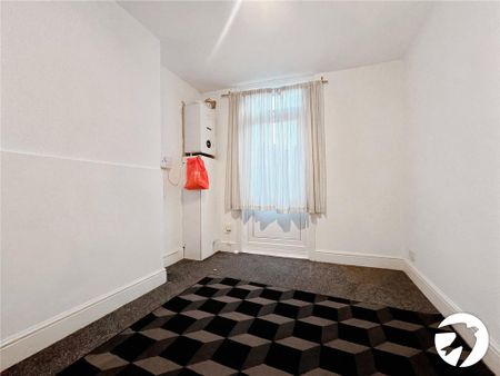 2 bedroom duplex to rent - Photo 2