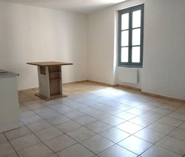 Appartement T2 rénové au 1er étage de 35.60 m² avec cave - LE VAL - Photo 4