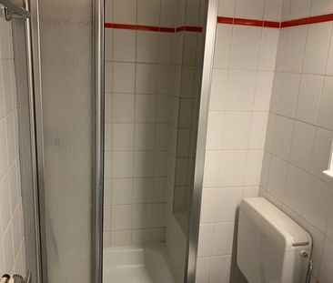 Single-Apartment im Hochparterre in verkehrsgünstiger Lage! - Photo 2