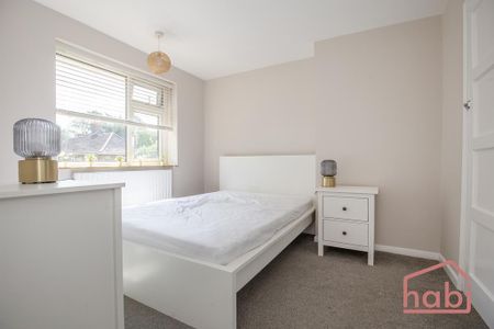 5 bedroom terraced house to rent - Photo 5