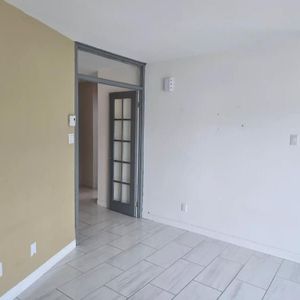 Beau 5 1/2 à louer rue Laflamme Trois-Rivieres - Photo 2