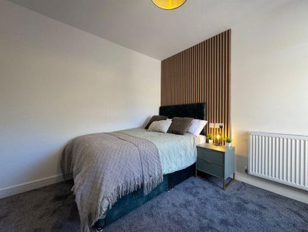 1 bedroom in a house share to rent - Photo 3