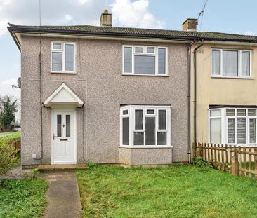 3 bedroom semi-detached house to rent - Photo 6