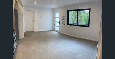 Mountain views and leafy surround! Brand new Spacious 2-Bedroom Flat in North Gosford - Photo 4