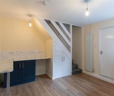 2 bedroom terraced house to rent - Photo 6