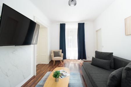 Umziehen leicht gemacht! Modern ausgestattete 4-Zimmer-Wohnung im 3. Liftstock! - Photo 2