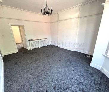 Kingsland Crescent, Barry, The Vale Of Glamorgan, CF63 - Photo 3