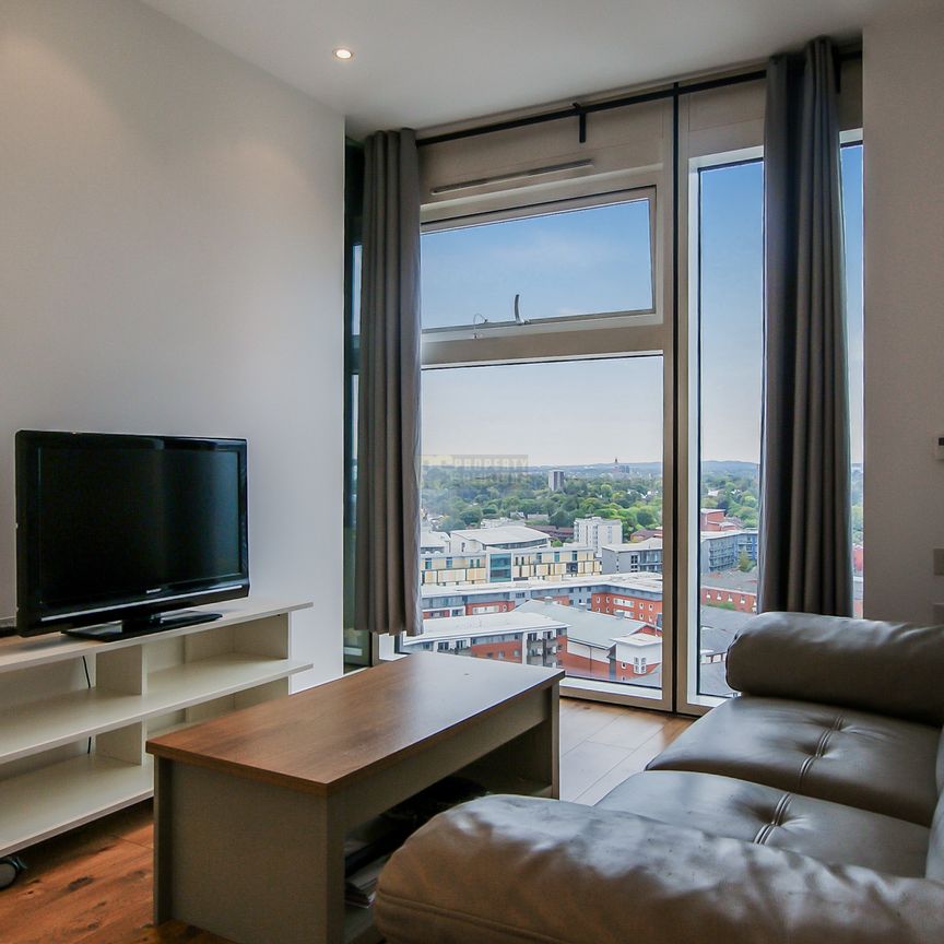 Apartment 1925 - Photo 1