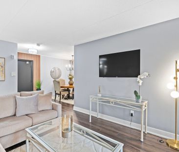 For Lease - 15390 Yonge Street Unit# 203, Aurora, Ontario - Photo 3