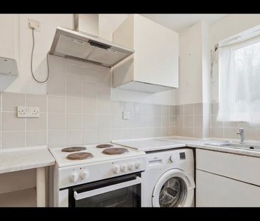 1 Bed Flat, Green Pond Close Green Pond Rd, E17 - Photo 5