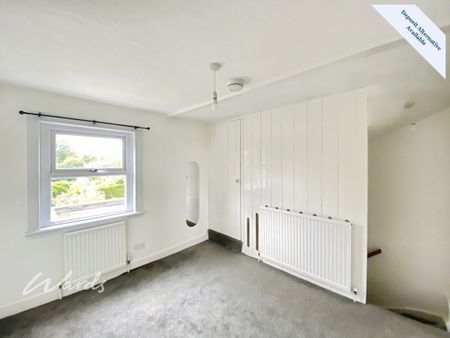 3 bedroom terraced house to rent - Photo 4