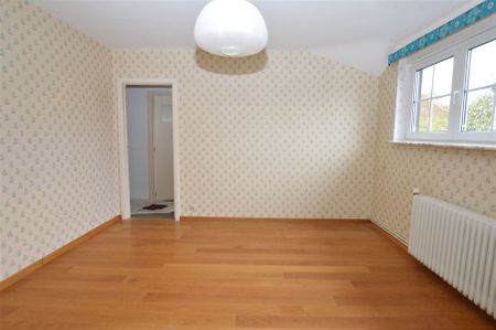 1490 Court-Saint-Etienne - Foto 2