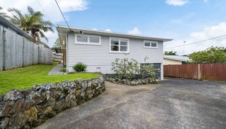 Family Friendly 3 Bedroom Home in Birkdale - Photo 5