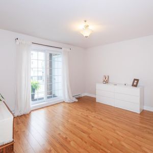 condo situé à Ste-Rose - Photo 2