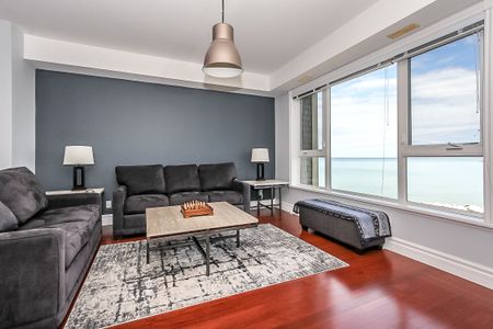 For Lease - 550 MARINERS Way, Collingwood, Ontario - Photo 2