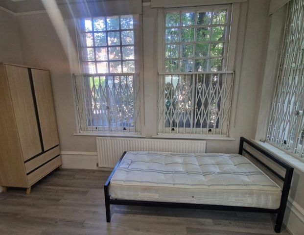 Linden Mansions, N6, Hornsey Lane - Photo 1