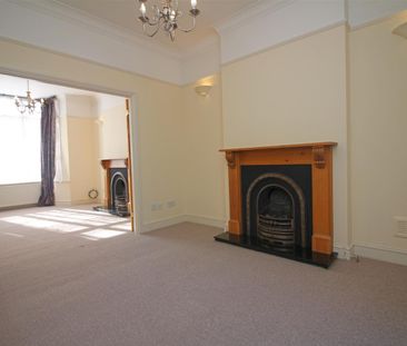 5 Bedroom House To Let - Photo 3