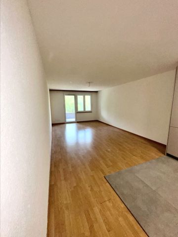 "Apartment bliss with a great view!" - Photo 3