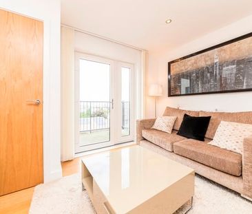 2 Bed Flat, Fairthorn Road, SE7 - Photo 3