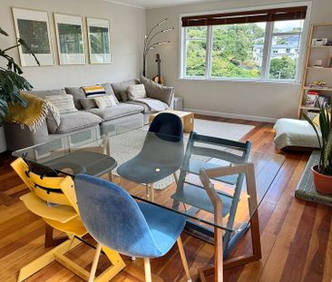 Tranquil Khandallah home - walk to train, village - Photo 1