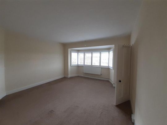 5 bedroom farm house to rent - Photo 1