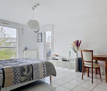 Location Appartement 1 pièce 38m² DIJON 21000 - Photo 2