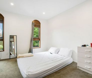 Quiet, peaceful + private setting - Photo 3