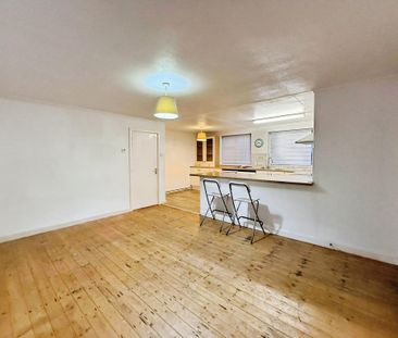 2 bedroom maisonette to rent - Photo 1