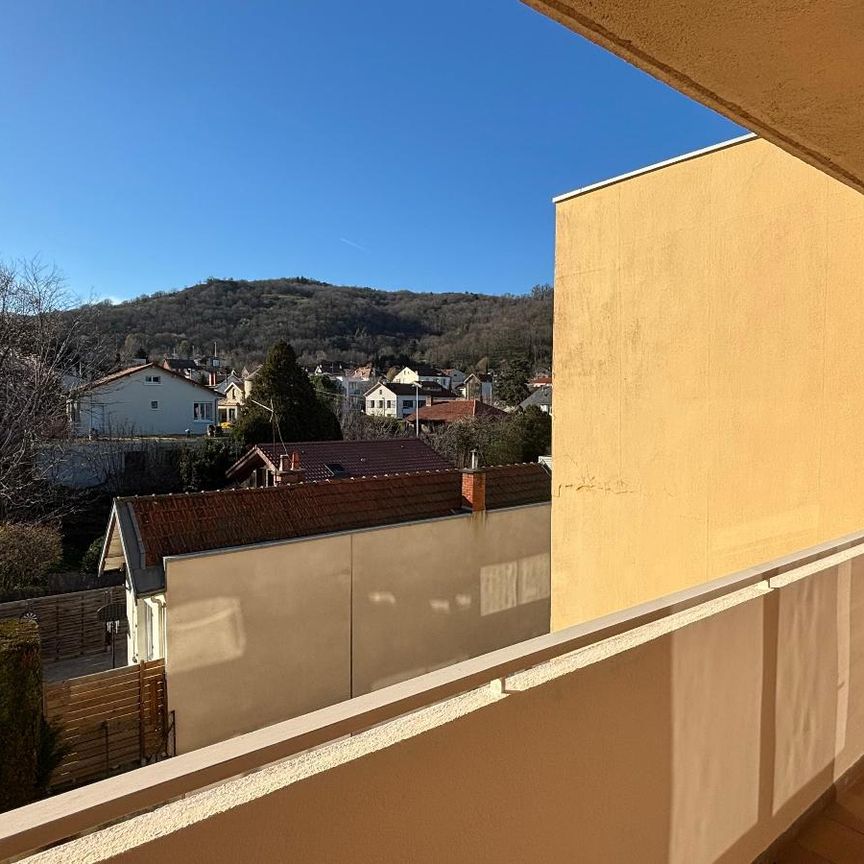 Location Appartement 2 pièces 60m² ROYAT 63130 - Photo 1