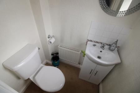 Maple Way, Burton Upon Trent, Branston, DE14 - Photo 3